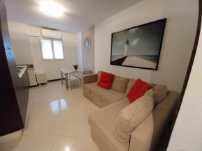 IL FARO - garage mt 4,75 - beach mt 150 - 09001-LT-1414 Alassio
